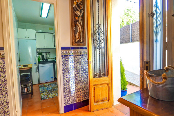 #11110 - The Beach House Paradise | Holiday Rentals | Hello Homes Sitges