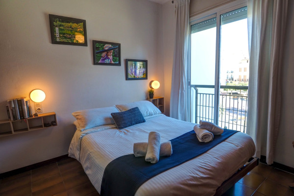 #11536 - Clarimar Apartment | Holiday Rentals | Hello Homes Sitges