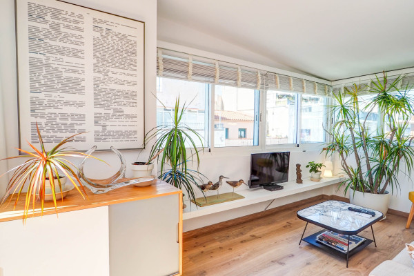 #11582 - Secret Garden Apartment | Holiday Rentals | Hello Homes Sitges