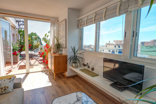 #11586 - Secret Garden Apartment | Holiday Rentals | Hello Homes Sitges