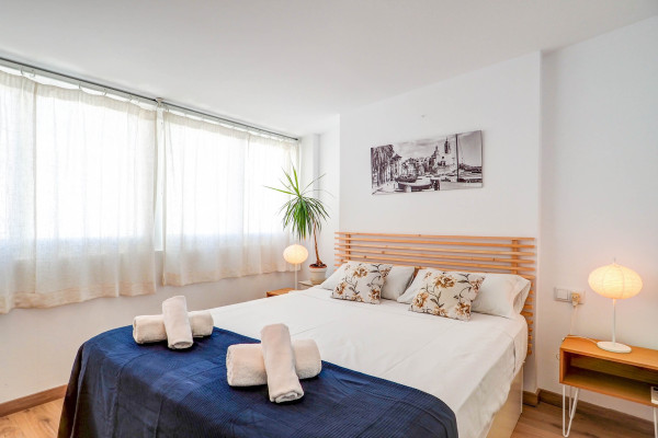 #11587 - Secret Garden Apartment | Holiday Rentals | Hello Homes Sitges
