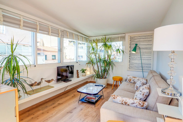 #11590 - Secret Garden Apartment | Holiday Rentals | Hello Homes Sitges