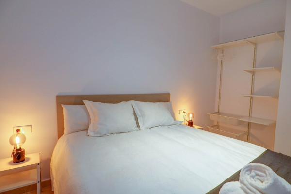 #13639 - Camelot Apartment | Holiday Rentals | Hello Homes Sitges