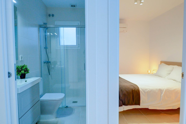 #13647 - Camelot Apartment | Holiday Rentals | Hello Homes Sitges