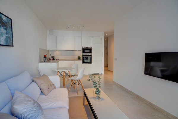 #13653 - Camelot Apartment | Holiday Rentals | Hello Homes Sitges
