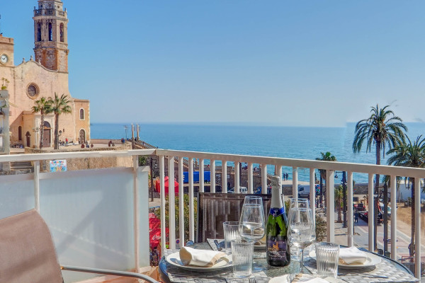 #13781 - La Gioia 2 | Holiday Rentals | Hello Homes Sitges