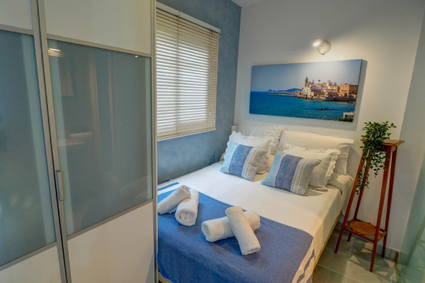 #14842 - Angel Views Penthouse | Holiday Rentals | Hello Homes Sitges