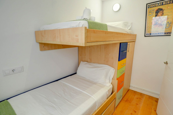#16260 - The Moonlight Sea View | Holiday Rentals | Hello Homes Sitges