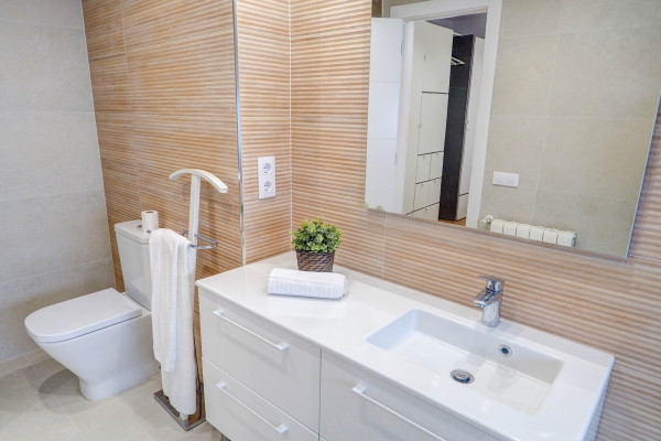 #16276 - The Moonlight Sea View | Holiday Rentals | Hello Homes Sitges