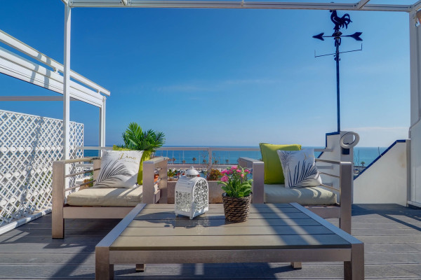 #16312 - The Moonlight Sea View | Holiday Rentals | Hello Homes Sitges