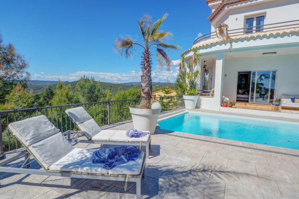 #16500 - Villa Elysian | Holiday Rentals | Hello Homes Sitges