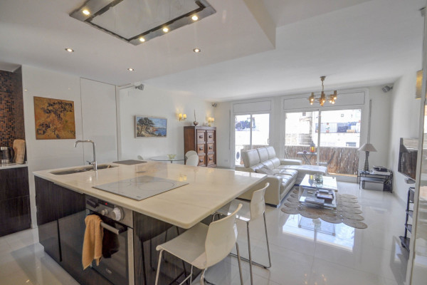 #16751 - Bonaire Penthouse | Holiday Rentals | Hello Homes Sitges
