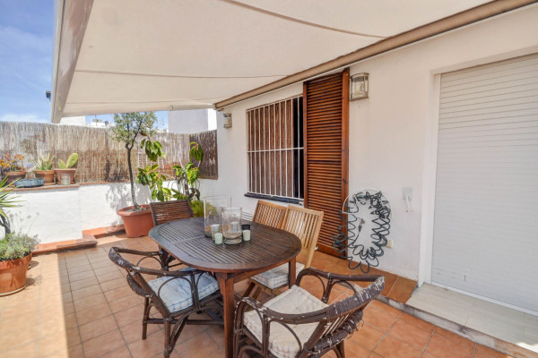 #16775 - Bonaire Penthouse | Holiday Rentals | Hello Homes Sitges