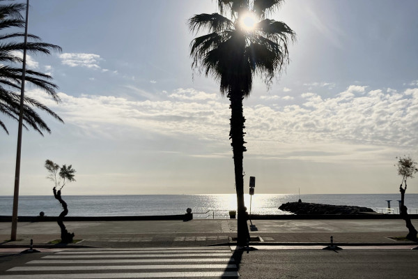 #16860 - Los Globos Studio | Holiday Rentals | Hello Homes Sitges