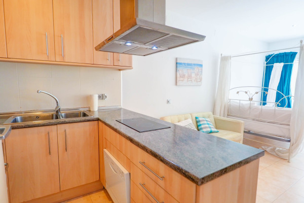 #17459 - The Loft | Holiday Rentals | Hello Homes Sitges