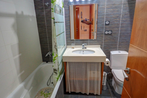 #17628 - Seaside April Apartment | Holiday Rentals | Hello Homes Sitges