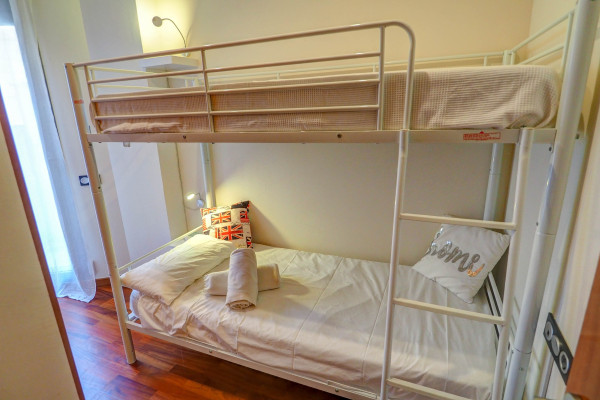 #17641 - Seaside April Apartment | Holiday Rentals | Hello Homes Sitges