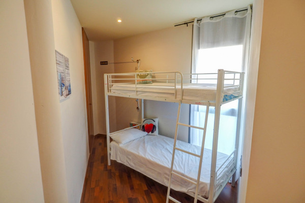 #17646 - Seaside April Apartment | Holiday Rentals | Hello Homes Sitges