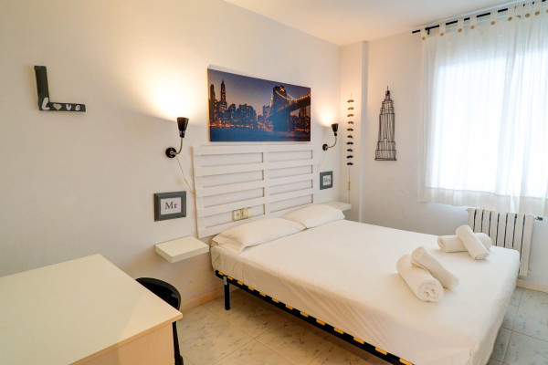 #17736 - Lucy Apartment | Holiday Rentals | Hello Homes Sitges