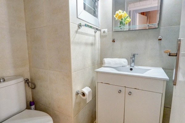 #27753 - Espalter Onyx | Holiday Rentals | Hello Homes Sitges