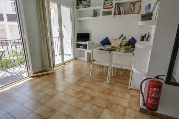 #27761 - Espalter Onyx | Holiday Rentals | Hello Homes Sitges
