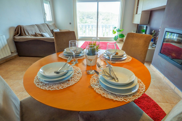 #27869 - Villa Papallona | Holiday Rentals | Hello Homes Sitges