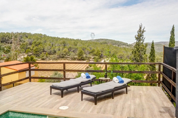 #27875 - Villa Papallona | Holiday Rentals | Hello Homes Sitges