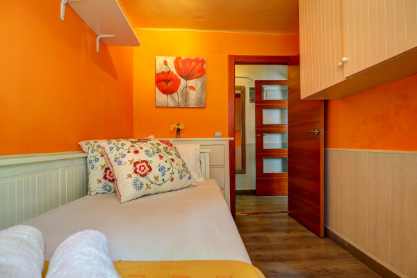 #29461 - Rubi Apartment | Holiday Rentals | Hello Homes Sitges