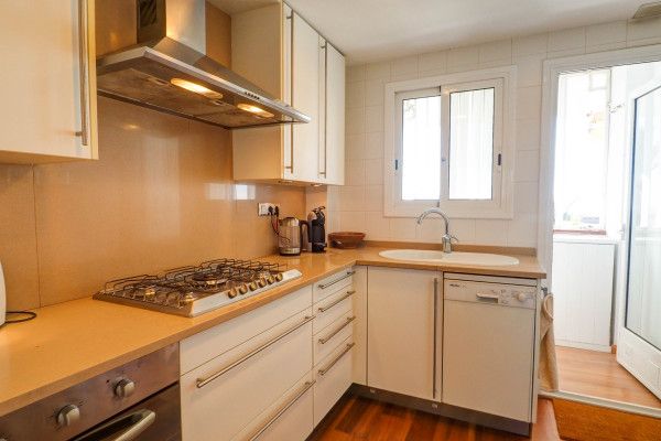 #29756 - Balmins Surf | Holiday Rentals | Hello Homes Sitges