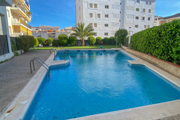 #30029 - Oasis Sinia | Holiday Rentals | Hello Homes Sitges