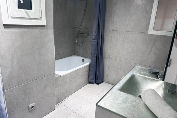 #31579 - Sitges Port View Apartment | Holiday Rentals | Hello Homes Sitges