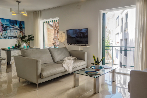 #33661 - Aolani Apartment | Holiday Rentals | Hello Homes Sitges