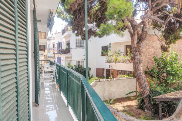 #33703 - Aolani Apartment | Holiday Rentals | Hello Homes Sitges