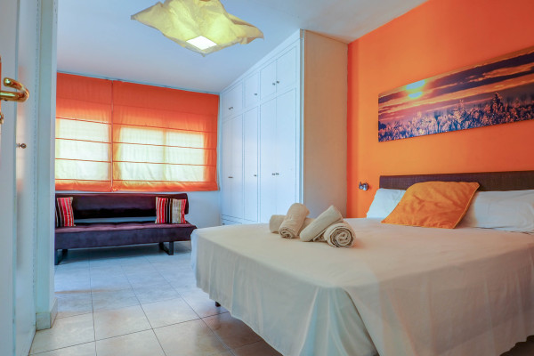 #34195 - Sea and Sand Penthouse | Holiday Rentals | Hello Homes Sitges