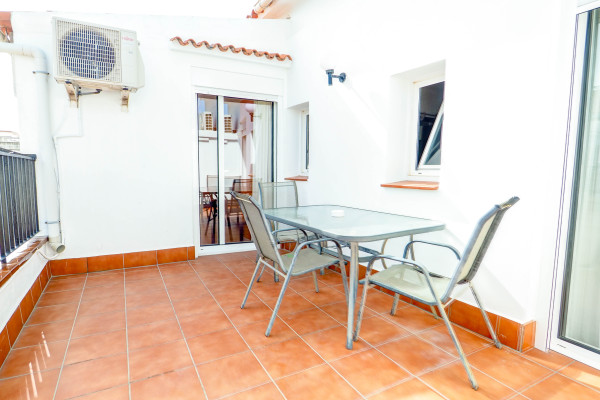 #34201 - Sea and Sand Penthouse | Holiday Rentals | Hello Homes Sitges