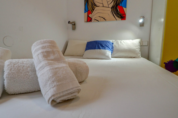#34212 - Sea and Sand Penthouse | Holiday Rentals | Hello Homes Sitges