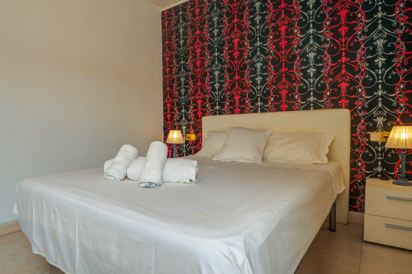 #34217 - Sea and Sand Penthouse | Holiday Rentals | Hello Homes Sitges