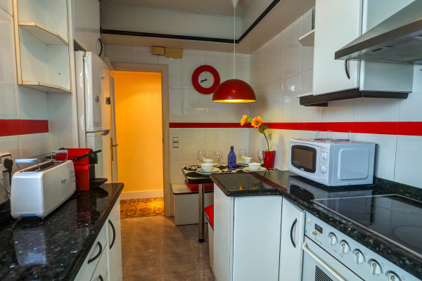 #34228 - Sea and Sand Penthouse | Holiday Rentals | Hello Homes Sitges