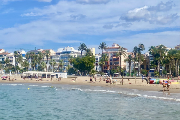#36577 - Paradise Apartment | Holiday Rentals | Hello Homes Sitges