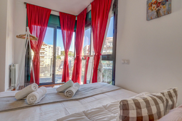 #36950 - Mimosa Apartment | Holiday Rentals | Hello Homes Sitges