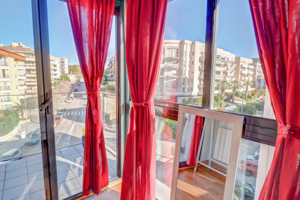#36953 - Mimosa Apartment | Holiday Rentals | Hello Homes Sitges
