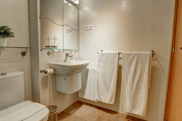 #36971 - Mimosa Apartment | Holiday Rentals | Hello Homes Sitges