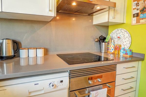 #36981 - Mimosa Apartment | Holiday Rentals | Hello Homes Sitges