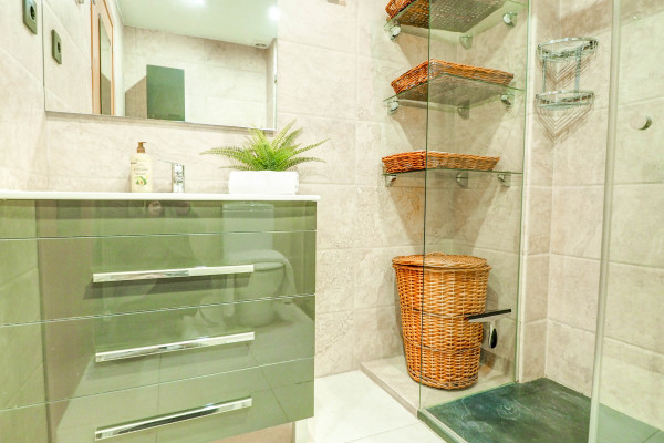 #37159 - Benito Apartment | Holiday Rentals | Hello Homes Sitges