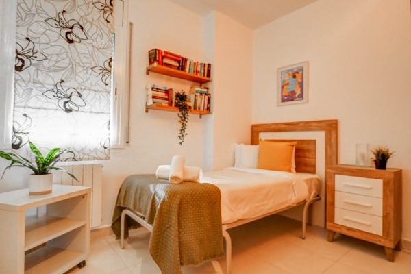 #37163 - Benito Apartment | Holiday Rentals | Hello Homes Sitges