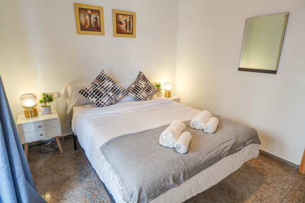 #37323 - Cervantes Apartment | Holiday Rentals | Hello Homes Sitges
