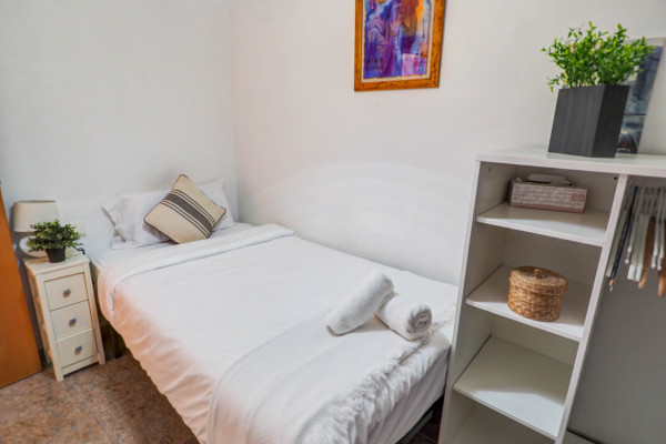 #37326 - Cervantes Apartment | Holiday Rentals | Hello Homes Sitges