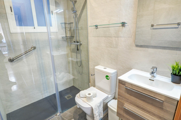 #37327 - Cervantes Apartment | Holiday Rentals | Hello Homes Sitges
