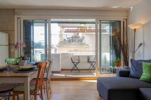 #37420 - Carmen Apartment | Holiday Rentals | Hello Homes Sitges