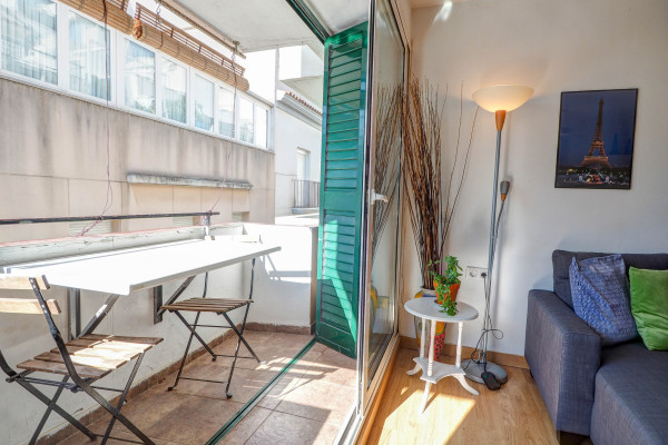 #37429 - Carmen Apartment | Holiday Rentals | Hello Homes Sitges